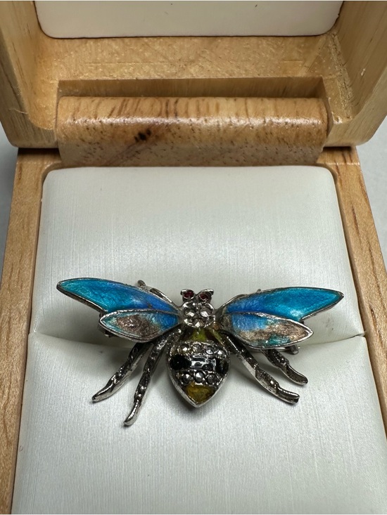 Alice Caviness Jewelry - Vintage Blue Enamel Bee Brooch Sterling